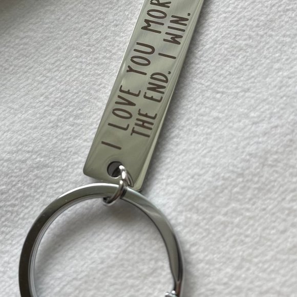 FLAPI 2 pcs Stainless Steel I love you more The End I win keychains - Picture 3 of 3